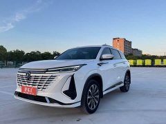 Changan CS75PLUS third generation 1.5T automatic premium - фото 1