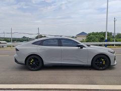 Changan UNI-V 1.5T premium - фото 4
