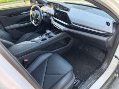 Changan UNI-V 2022 1.5T premium - фото 6