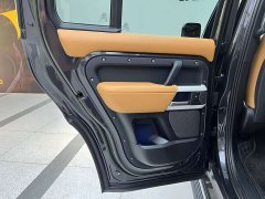 Land Rover Defender facelift 110 3.0T P400 Dark Special Edition - фото 9
