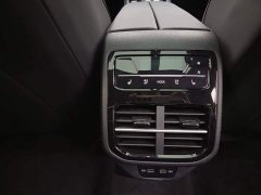Volkswagen Passat 2025 Pro 380TSI Dragon Edition - фото 11