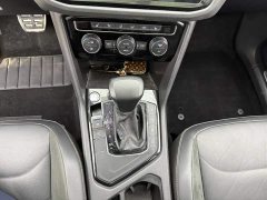 Volkswagen Tiguan L 330TSI Automatic FWD R-Line Premium Edition - фото 13
