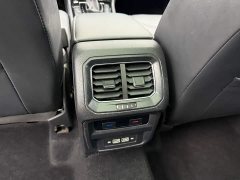 Volkswagen Tiguan L 330TSI Automatic FWD R-Line Premium Edition - фото 9