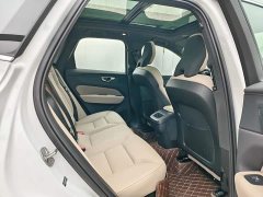 Volvo XC60 2026 B5 four-wheel drive Zhiyi Luxury Edition - фото 15