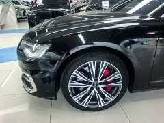Audi A6L 55 TFSI quattro exclusive dynamic - фото 2