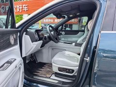 AITO M9 EREV Ultra 42kWh 6-Seater - фото 6