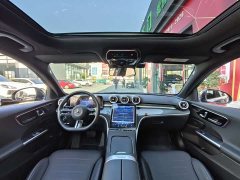 Mercedes-Benz C-Class facelift three C 260 L sports version - фото 10