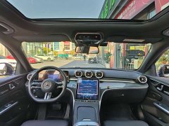 Mercedes-Benz C-Class facelift three C 260 L sports version - фото 8