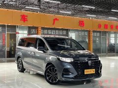 SAIC Roewe iMAX8 400TGI flagship version - фото 3