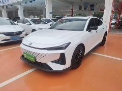 Changan UNI-V 1.5T Deluxe Version - фото 1