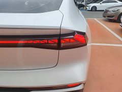 Changan UNI-V 1.5T Deluxe Version - фото 8