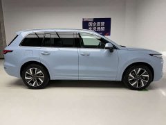 Li Auto ONE Extended-Range 6-Seater - фото 7