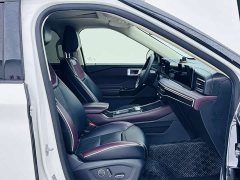 Ford Explorer EcoBoost 285 four-wheel drive titanium version 7 seats - фото 15