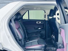Ford Explorer EcoBoost 285 four-wheel drive titanium version 7 seats - фото 16