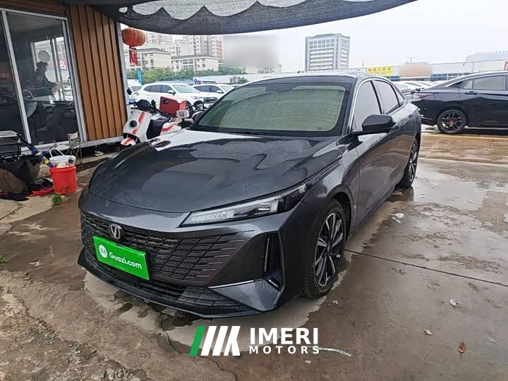 Changan Yida Blue Whale NE 1.5T GDI DCT Pilot Edition - автомобиль из Китая