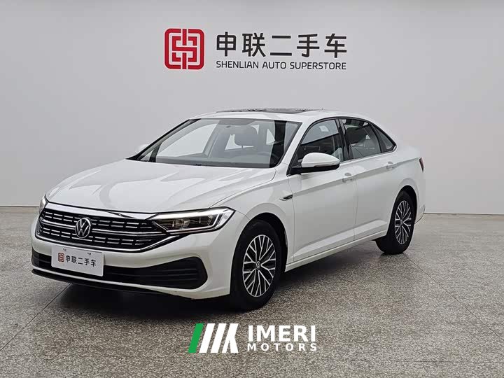 Volkswagen Sagitar 200TSI DSG Flyover Edition - автомобиль из Китая