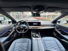 BMW 5 Series 530Li Exclusive M Sports Package - фото 6