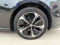 NIO ET5T 75kWh Touring - фото 12