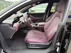 NIO ET5T 75kWh Touring - фото 5