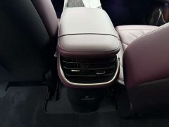 NIO ET5T 75kWh Touring - фото 9