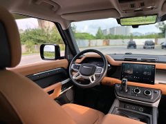 Land Rover Defender 110 3.0T P400 Dark Special Edition - фото 6