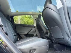 Tesla Model Y rear-wheel drive version - фото 12