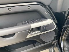Land Rover Defender facelift 110 3.0T P400 Dark Special Edition - фото 9