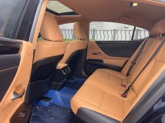 Lexus ES 2021 300h Premium Edition - фото 5