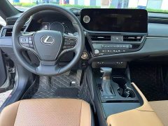 Lexus ES 2022 300h Luxury Edition - фото 6