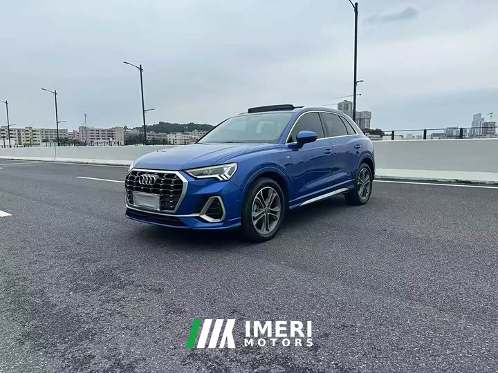 Audi Q3 2022 40 TFSI RS Kit Burning Speed Type - автомобиль из Китая