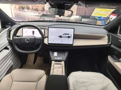 Volvo XC70 plug-in hybrid four-wheel drive super long range Core - фото 13