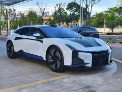 HiPhi Gaohe HiPhi Z 2023 four-seater version - фото 3