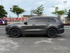 Li Auto ONE Extended-Range 6-Seater - фото 6
