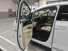 Denza D9 DM-i smart driving version 1020 four-wheel drive flagship - фото 11