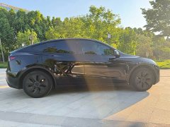 Tesla Model Y 2023 rear-wheel drive version - фото 4