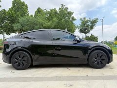 Tesla Model Y 2023 rear-wheel drive version - фото 4