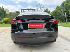 Tesla Model Y 2023 rear-wheel drive version - фото 7