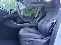 Tesla Model Y rear-wheel drive version - фото 9