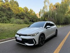 Volkswagen 300TSI R-Line - фото 1