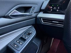 Volkswagen 300TSI R-Line - фото 12