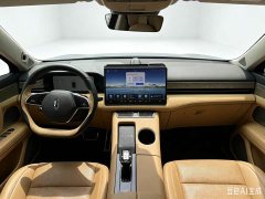 AITO Wenjie M5 extended-range rear-wheel drive standard version - фото 6