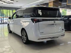 Buick GL8 Land Business Class First Edition - фото 9