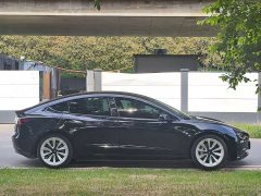 Tesla Model 3 2020 facelift standard range rear-wheel drive upgraded version - фото 7