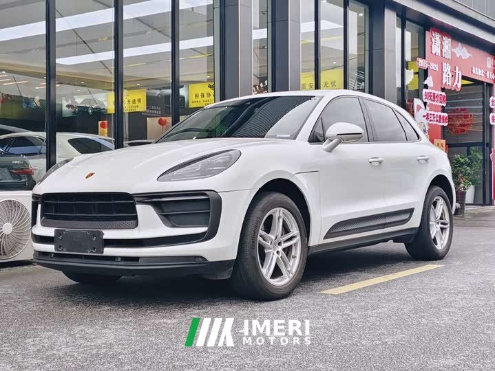 Porsche Macan 2.0T - автомобиль из Китая