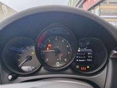 Porsche Macan 2.0T - фото 11