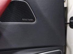 Tesla Model Y 2022 Refresh RWD - фото 6