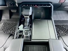 Sequoia 3.4L Plus Edition - фото 19