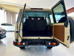Toyota Land Cruiser (imported) LC76 2024 4.0L Middle East version - фото 20