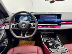 BMW 5 Series 530Li Leading M Sports Package - фото 18