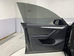 Tesla Model Y 2023 rear-wheel drive version - фото 16
